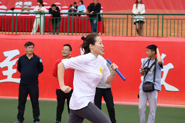 97409cc998404c9abc1381a1c833d1ec.jpg taptap官方网站