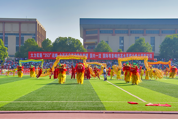9b6de2551a384289ad5fd021cb6b1e94.jpg taptap官方网站