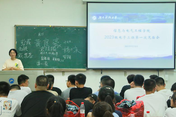 afce6d174ad94edea101bf19e4f65149.png taptap官方网站