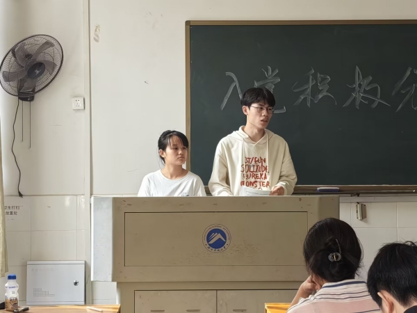 1fe171b439f540688ad5d7e7a8d0aab2.jpg taptap官方网站