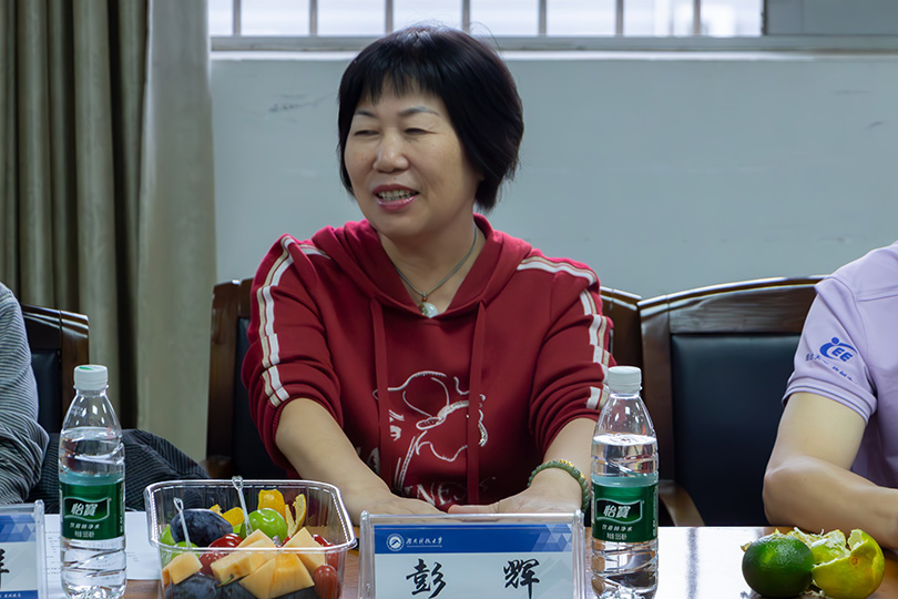 31bd2eda3a5c40878e08bac31f821bff.png taptap官方网站