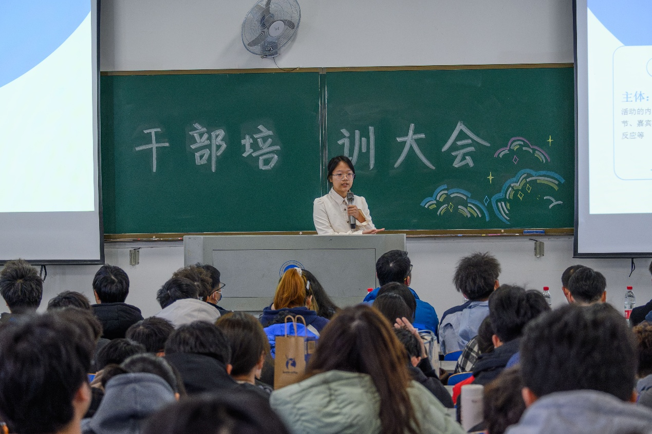 f4f8d3507d6f4ebb93cd129998534e2c.png taptap官方网站
