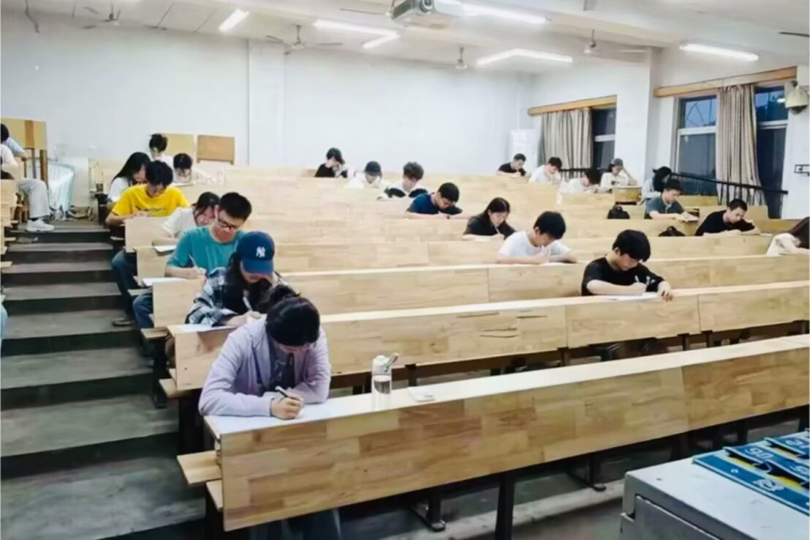 ee0b5c2af185490b8c12448a0c913788.png taptap官方网站